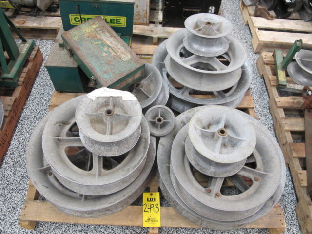 LOT MISC GREENLEE BENDER PARTS (G-20) LOADING & HANDLING FEE $25-2493