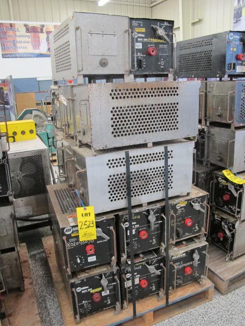 LOT MILLER WELDING POWER SOURCES (G-20) LOADING & HANDLING FEE $25-2523