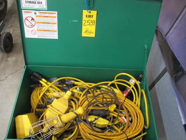 LOT MISC ELECTRICAL CORDS (G-20) LOADING & HANDLING FEE $25-2539
