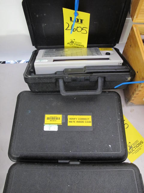 LOT (3) INDUSTRIAL INSTRUMENTS PSYCHRO-DYNE PSYCHOMETRIC CHART RECORDERS (G-20) LOADING & HANDLING FEE $10-2605
