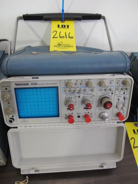 TEKTRONIX 2335 OSCILLOSCOPE (G-20) LOADING & HANDLING FEE $10-2616