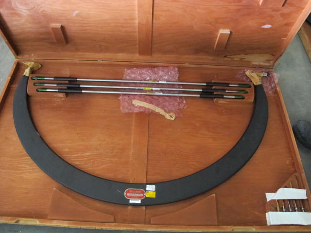 STARRETT MODEL 724 42"-48" MICROMETER (G-20) LOADING & HANDLING FEE $10-2629