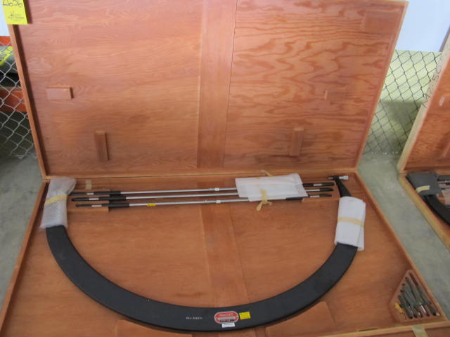 STARRETT MODEL 724 48"-54" MICROMETER (G-20) LOADING & HANDLING FEE $10-2636