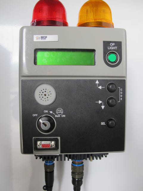 HOFFMAN SINGLE DOOR ELECTRICAL ENCLOSURE W/ MGP ELECTRONIC DIGITAL CONTROLLERS & BLACK BOX UNIVERSAL FIBER OPTIC LINE DRIVER TRANSCEIVERS (G-20) LOADING & HANDLING FEE $50-2649