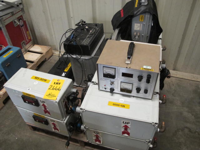 LOT MISC ELECTRICAL TEST EQUIPMENT (G-20) LOADING & HANDLING FEE $25-2666