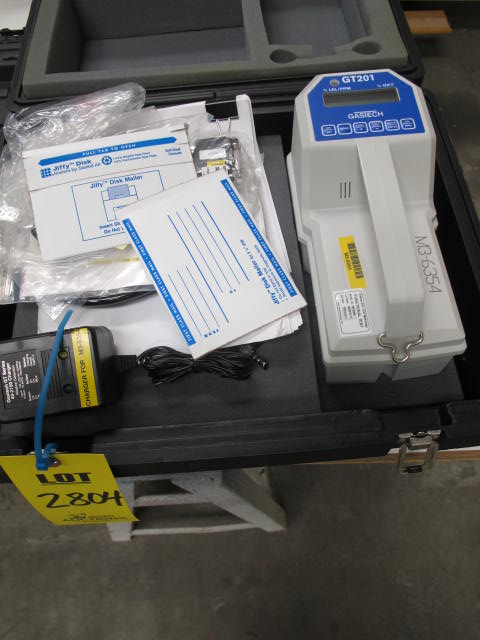 GASTECH MODEL GT201 PORTABLE GAS MONITOR (G-44) LOADING & HANDLING FEE $10-2804