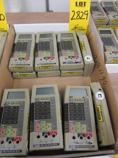 LOT (14) FLUKE MODEL 8060A TRUE RMS MULTIMETER (G-44) LOADING & HANDLING FEE $10-2829