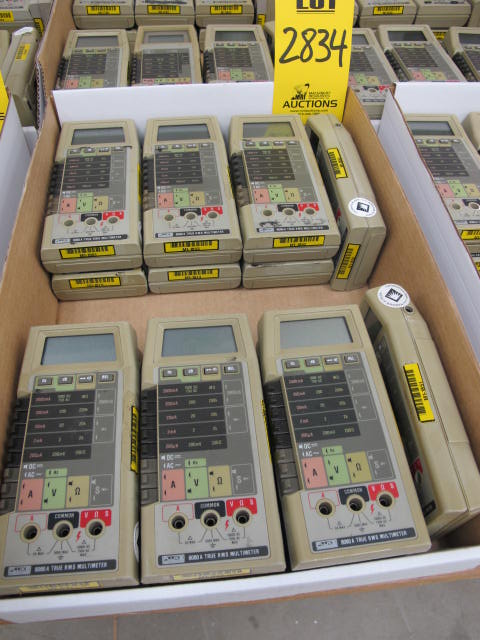 LOT (14) FLUKE MODEL 8060A TRUE RMS MULTIMETER (G-44) LOADING & HANDLING FEE $10-2834
