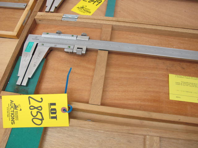 MITUTOYO 40" ANALOG CALIPER (G-44) LOADING & HANDLING FEE $10-2850