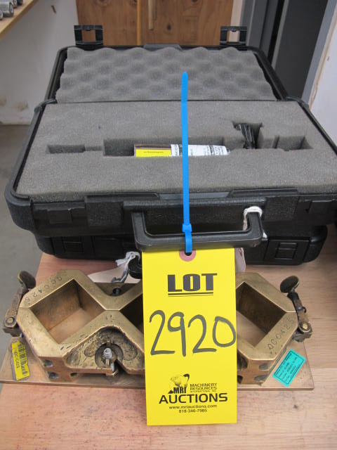 LOT (2) LDS VACUUM PRODUCTS CALIBRATED GAS LEAK TESTERS & BRASS CLAMP (G-44) LOADING & HANDLING FEE $10-2920