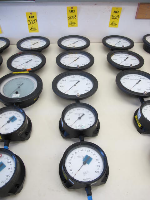 LOT (5) ASST'D ASHCROFT PRESSURE TEST GAUGES (G-44) LOADING & HANDLING FEE $10-3008
