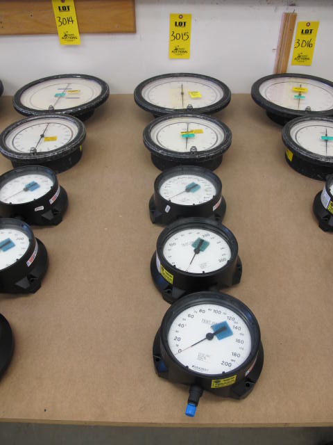 LOT (5) ASST'D ASHCROFT PRESSURE TEST GAUGES (G-44) LOADING & HANDLING FEE $10-3015