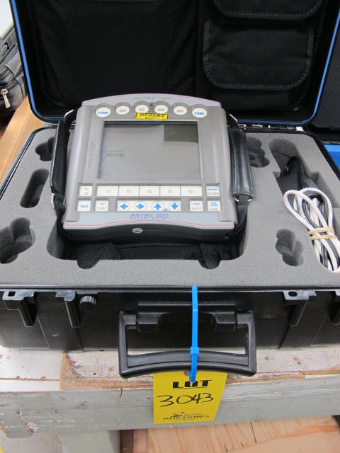 ENTEK IRD MODEL 1500 DATAPAC W/ ACCESSORIES (G-44) LOADING & HANDLING FEE $10-3043