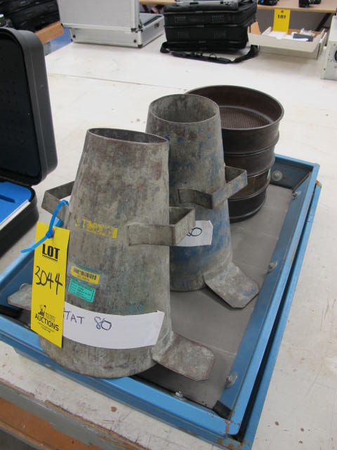 CONCRETE SLUMP TESTING KIT (G-44) LOADING & HANDLING FEE $10-3044