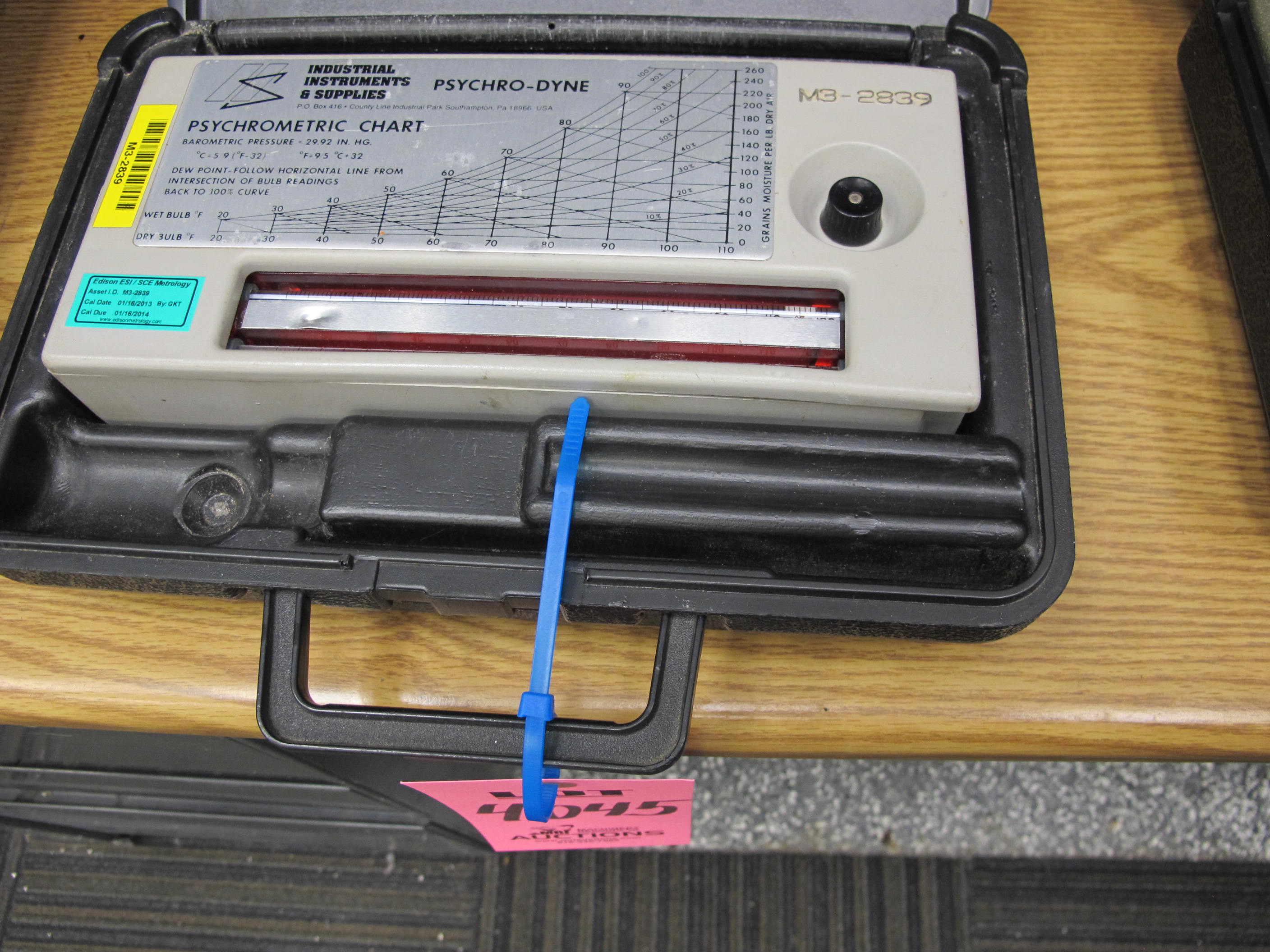 INDUSTRIAL INSTRUMENTS DEW POINT METER (G-44) LOADING & HANDLING FEE $10-4045