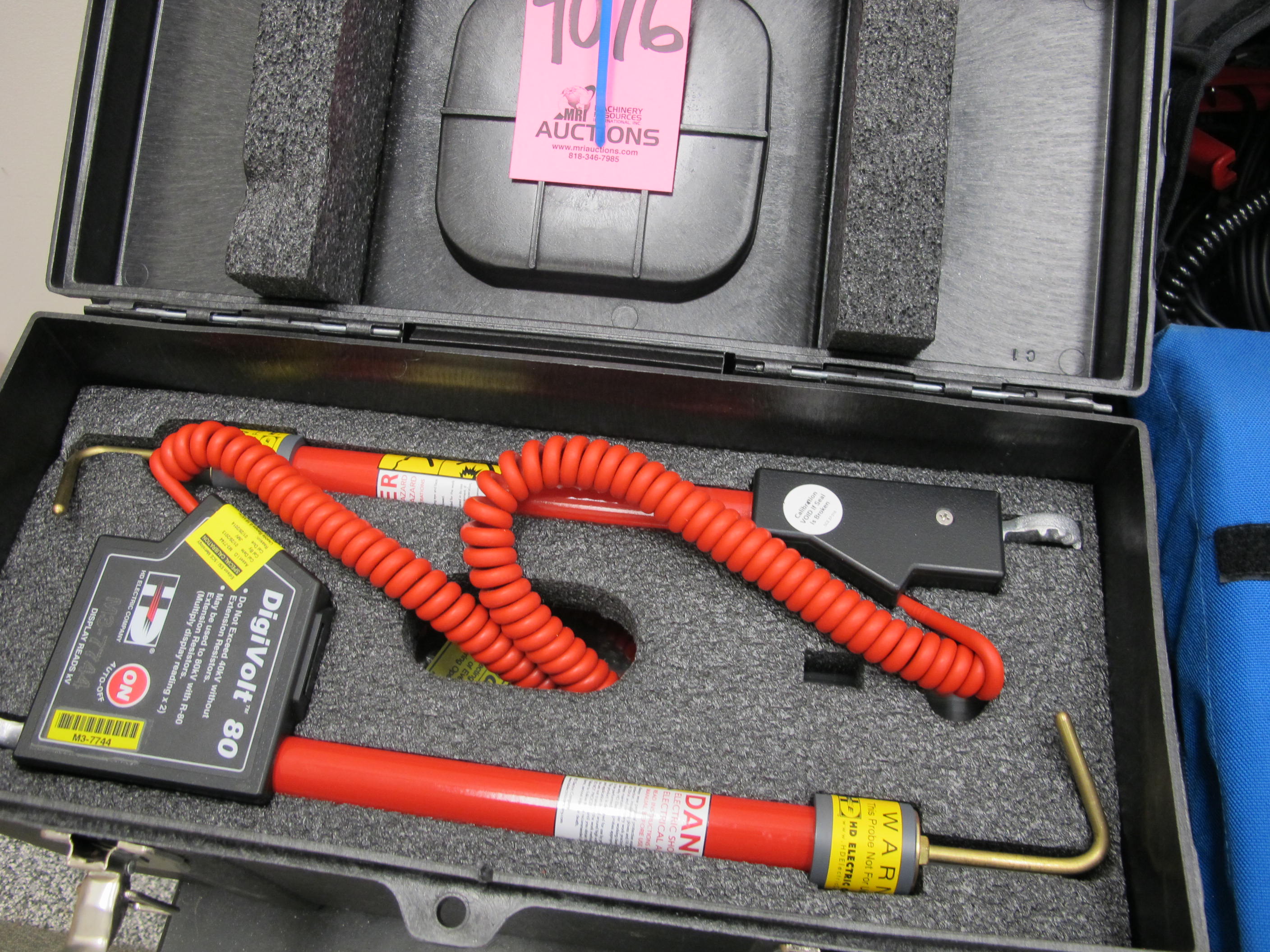 HD ELECTRIC DIGIVOLT 80 ELECTRIC PROBE/HOT STICK (G-44) LOADING & HANDLING FEE $10-4076