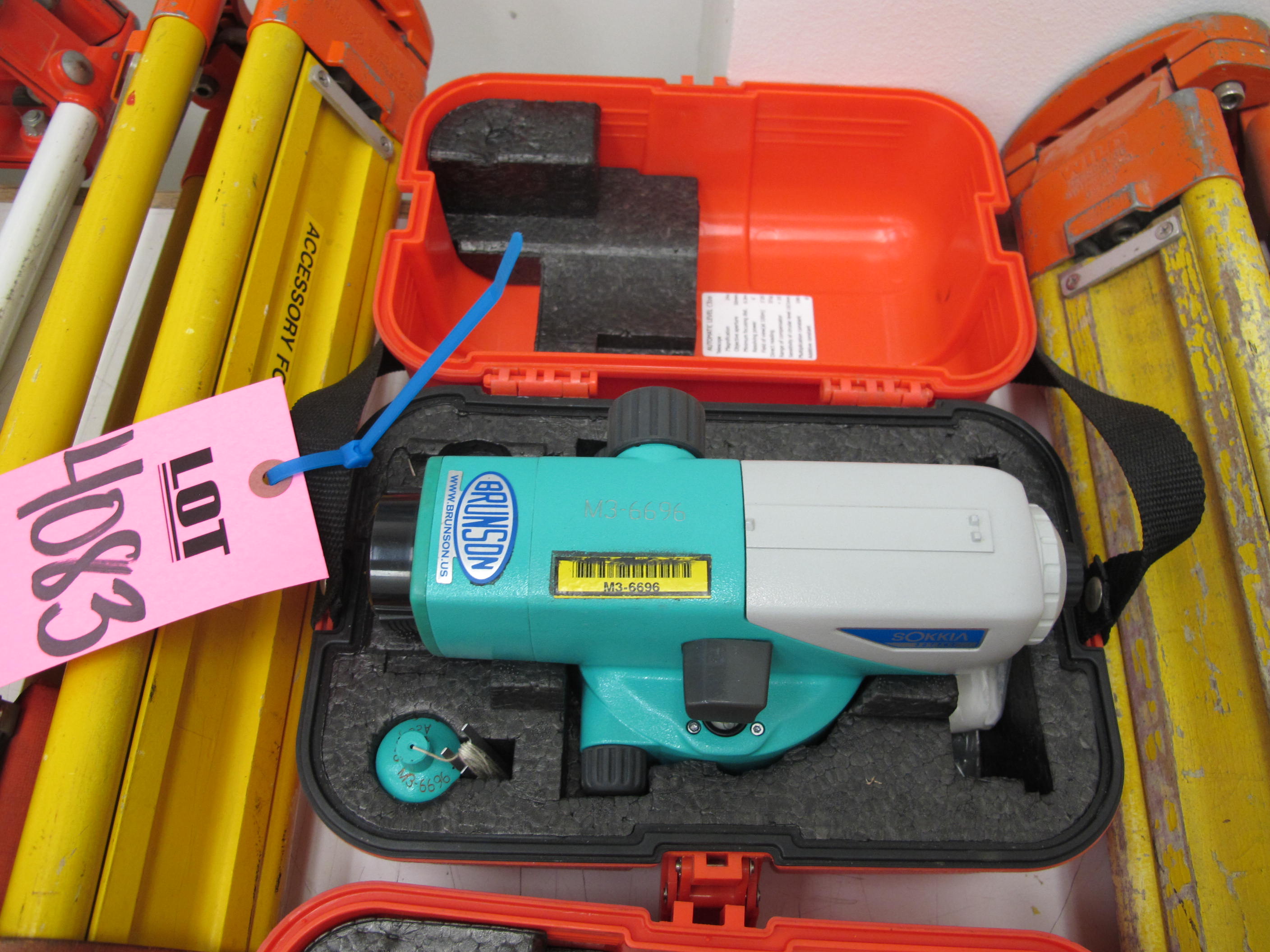 BRUNSON C320 TRANSIT W/ STAND (G-44) LOADING & HANDLING FEE $10-4083