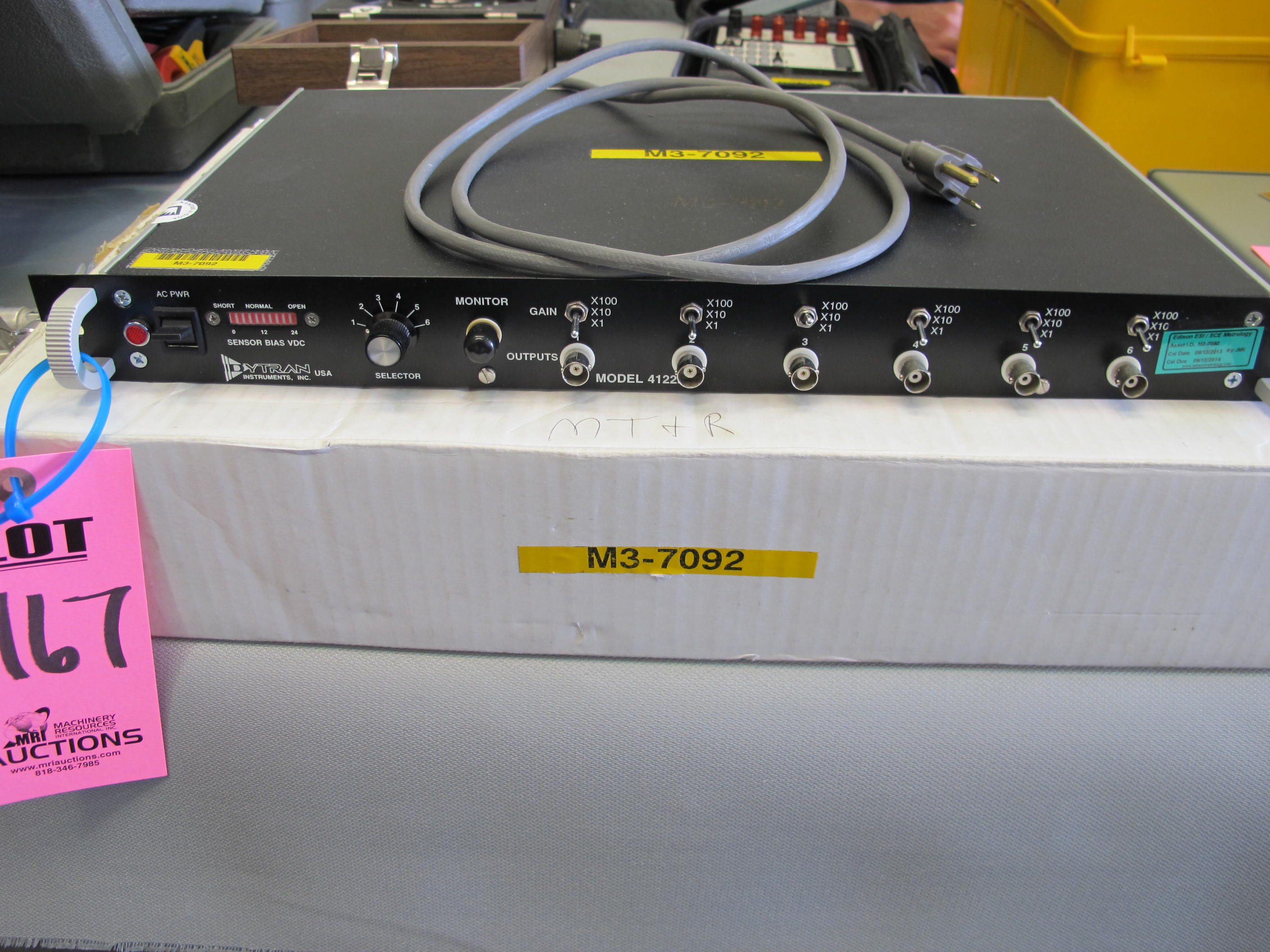 DYTRAN MODEL 4122B AC POWER CONTROLLER (G-44) LOADING & HANDLING FEE $10-4167