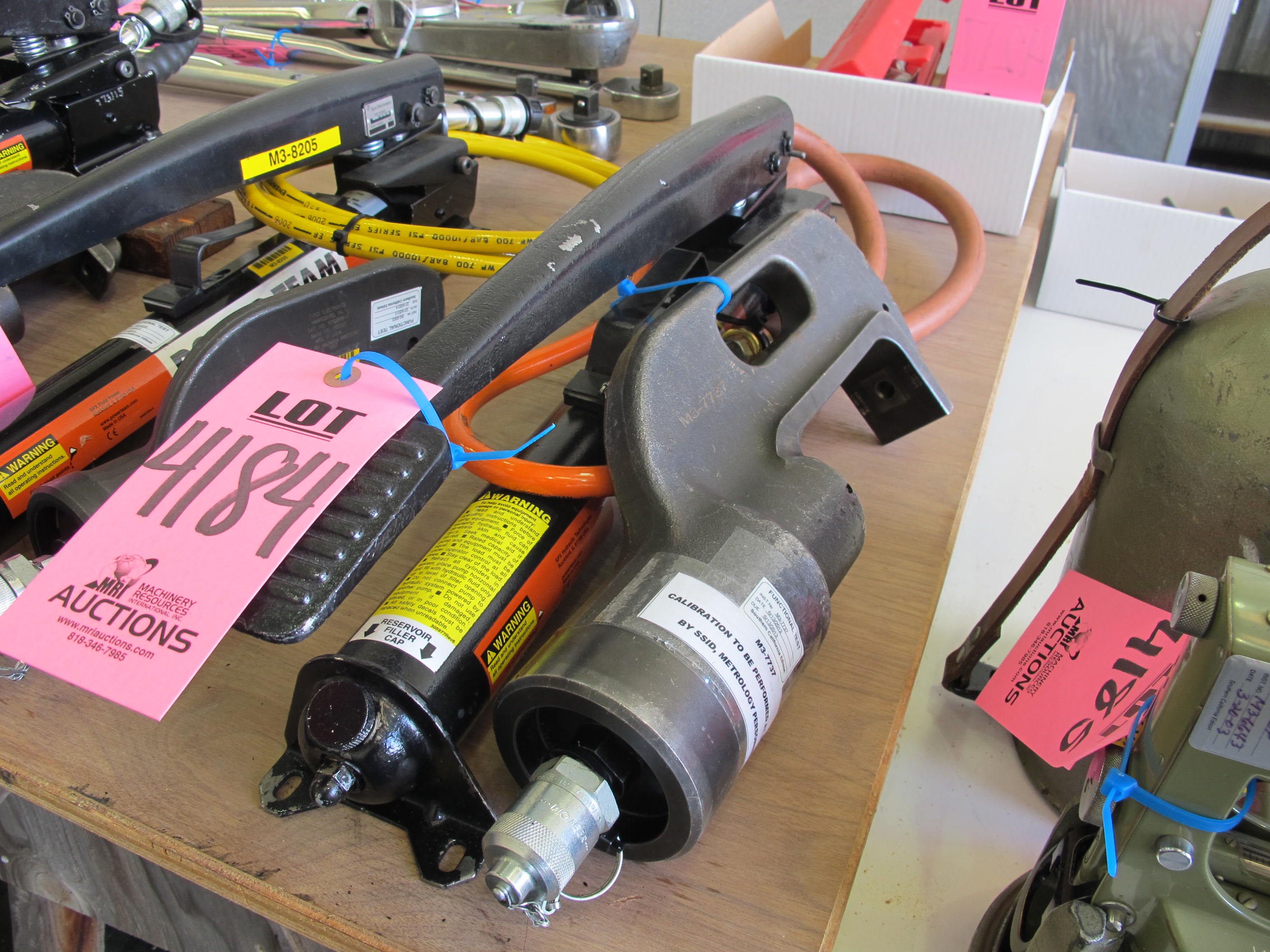 POWER TEAM HYDRAULIC POWER SUPPLY W/ HYDRAULIC CRIMPING HEAD (G-44) LOADING & HANDLING FEE $10-4184