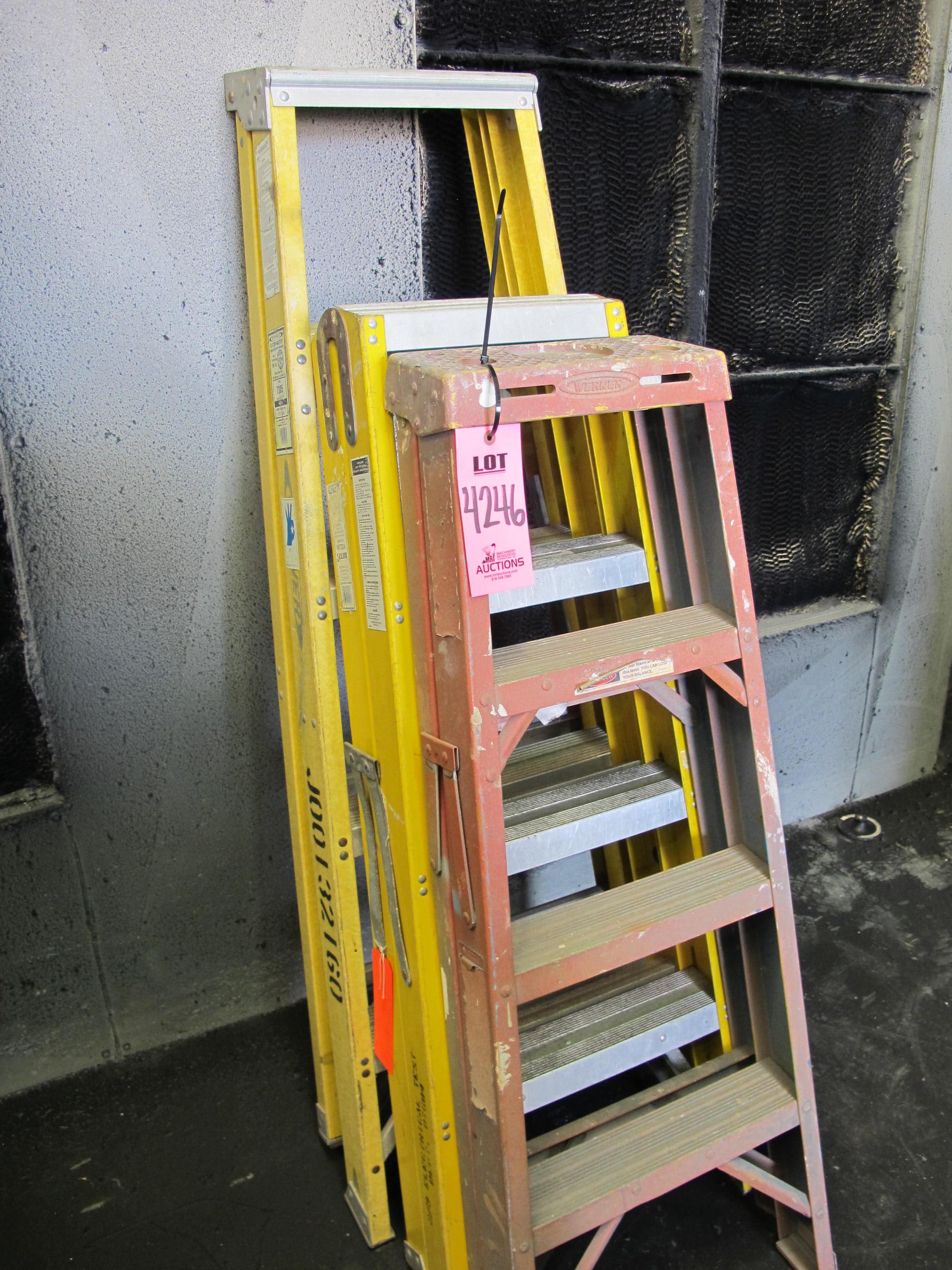LOT (2) 4' & (1) 5' A-FRAME LADDERS (G-44) LOADING & HANDLING FEE $10-4246