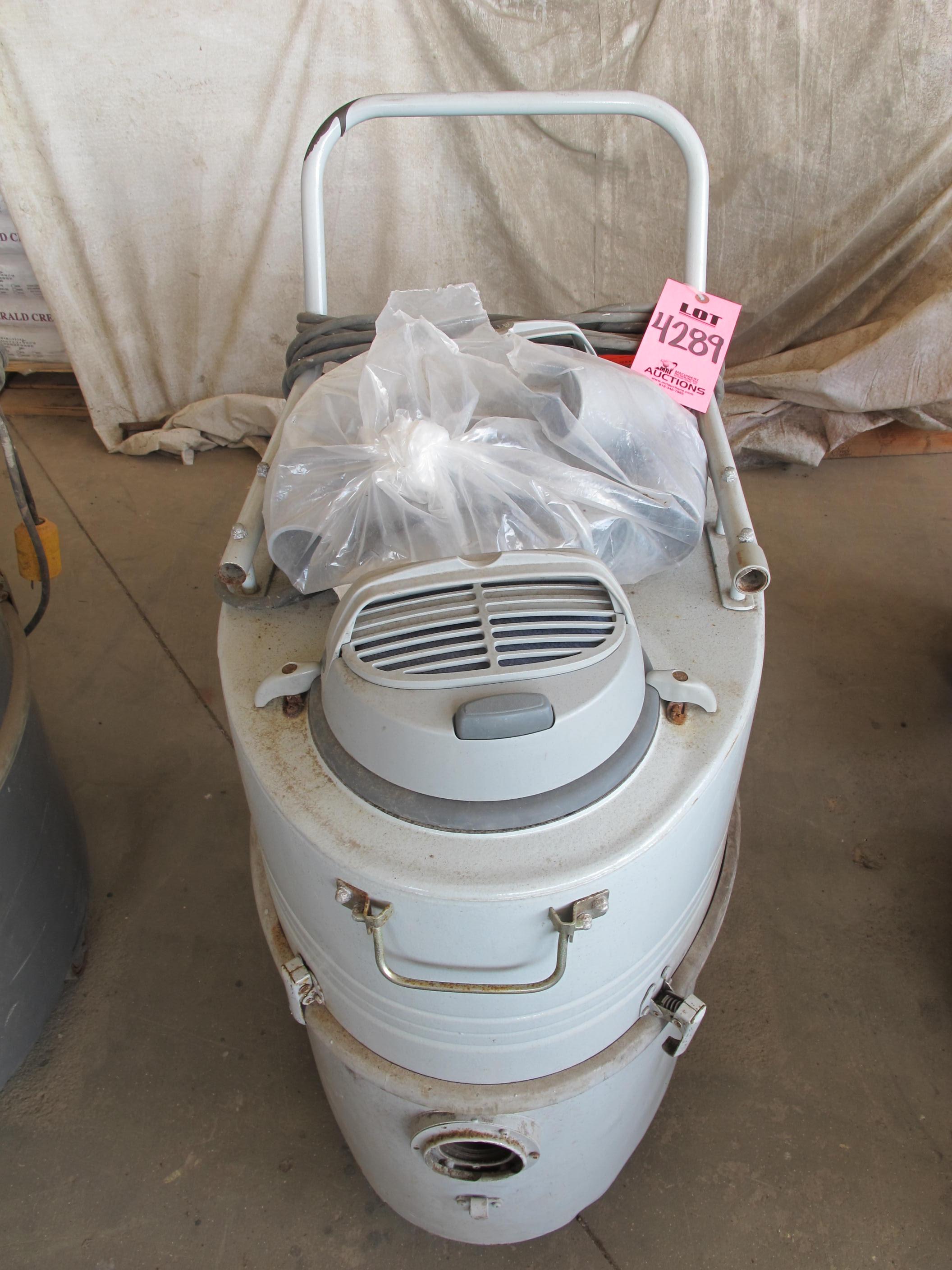 NILFISK PORTABLE AIR FILTRATION SYSTEM (G-40 OUTSIDE) LOADING & HANDLING FEE $10-4289