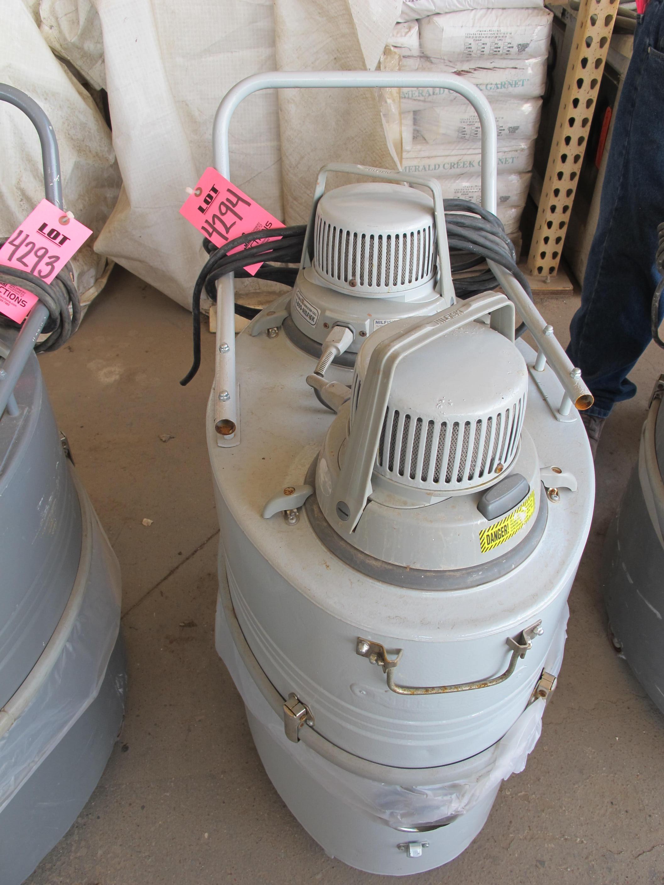 NILFISK PORTABLE AIR FILTRATION SYSTEM (G-40 OUTSIDE) LOADING & HANDLING FEE $10-4294