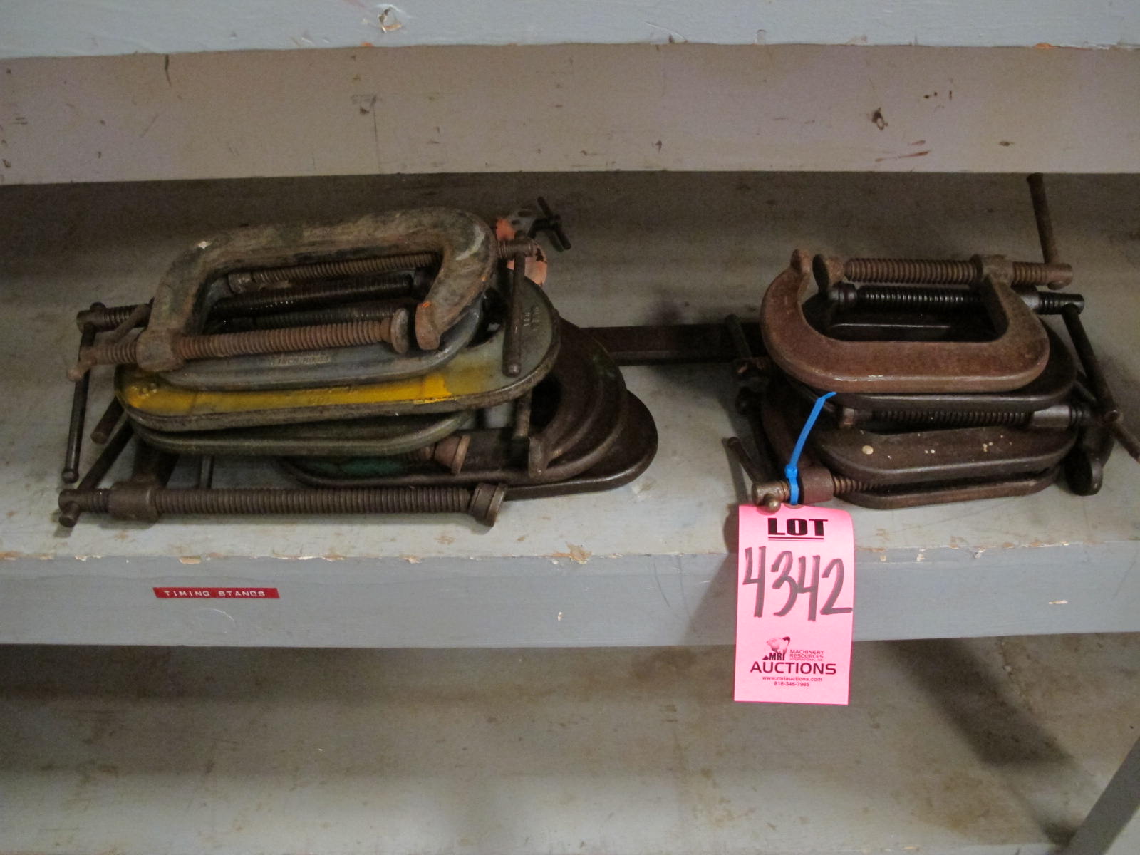 LOT (10 HEAVY DUTY C CLAMPS (G-30) LOADING & HANDLING FEE $10-4342