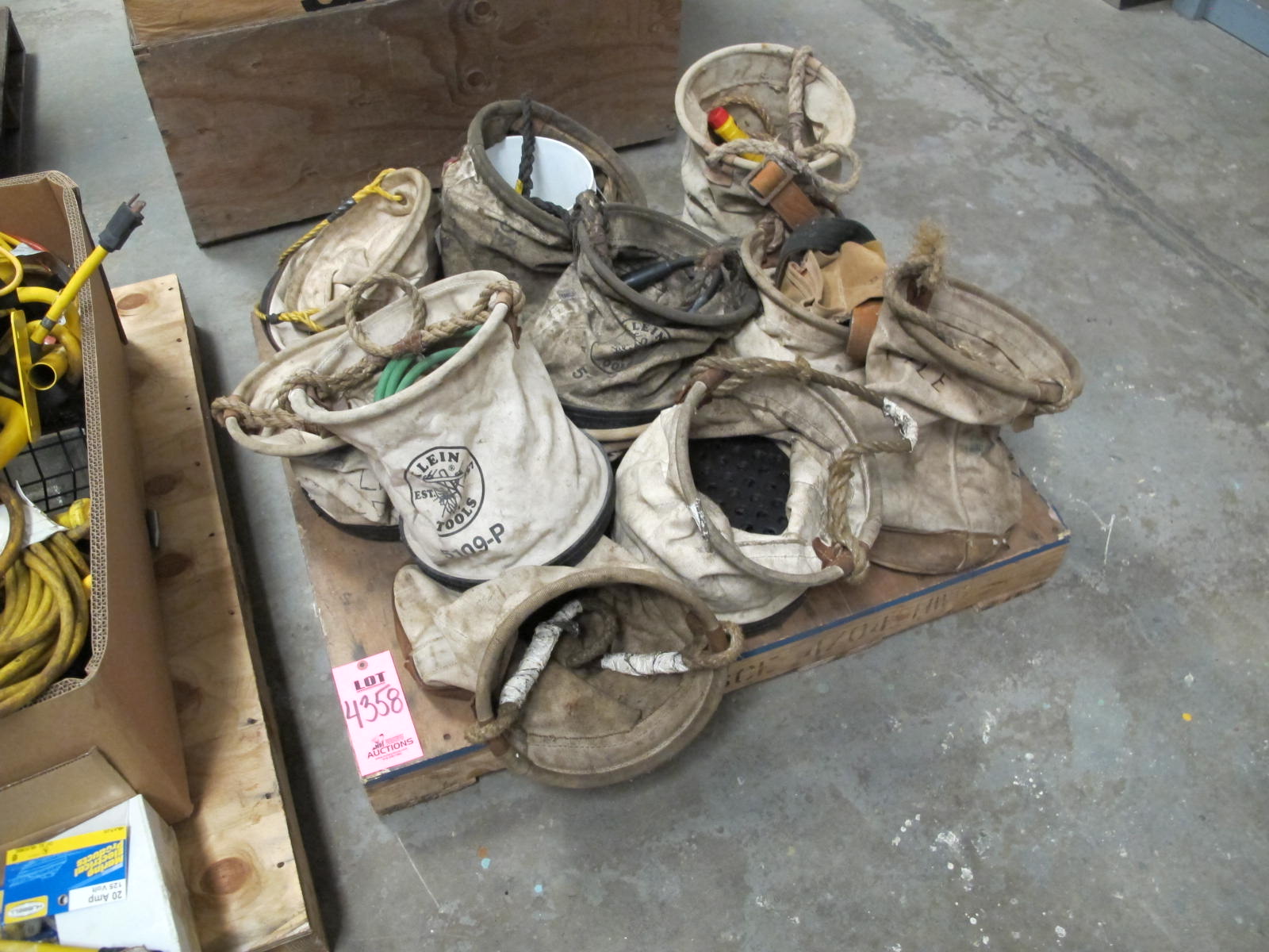 LOT MISC ELECTRICIAN BUCKETS & TOOLS (G-30) LOADING & HANDLING FEE $25-4358