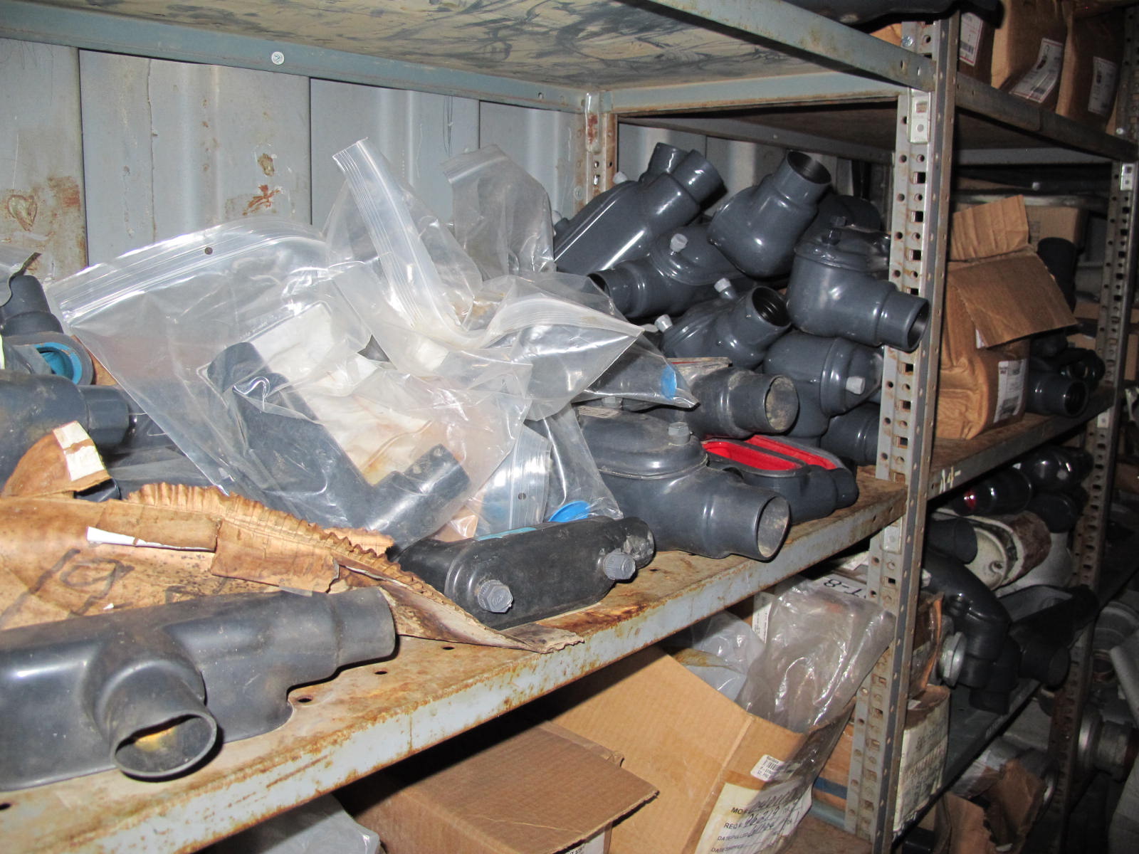 CONTENTS OF 8'X8'X20' STORAGE CONTAINER: "ELECTRICIANS DREAM" LARGE QUANTITY OF: BODY CONDUIT, COUPLINGS, FITTINGS, INLETS, PLASTIC BOND PARTS, STRAPS, HUBS, FORM FITTINGS, PLUS SO MUCH MORE. (G-20/#3) (TO BE PURCHASED ONLY BY AN INSURED BUYER, TO BE LOADED BY HAND. NO FORKLIFT USE ALLOWED.)-4407