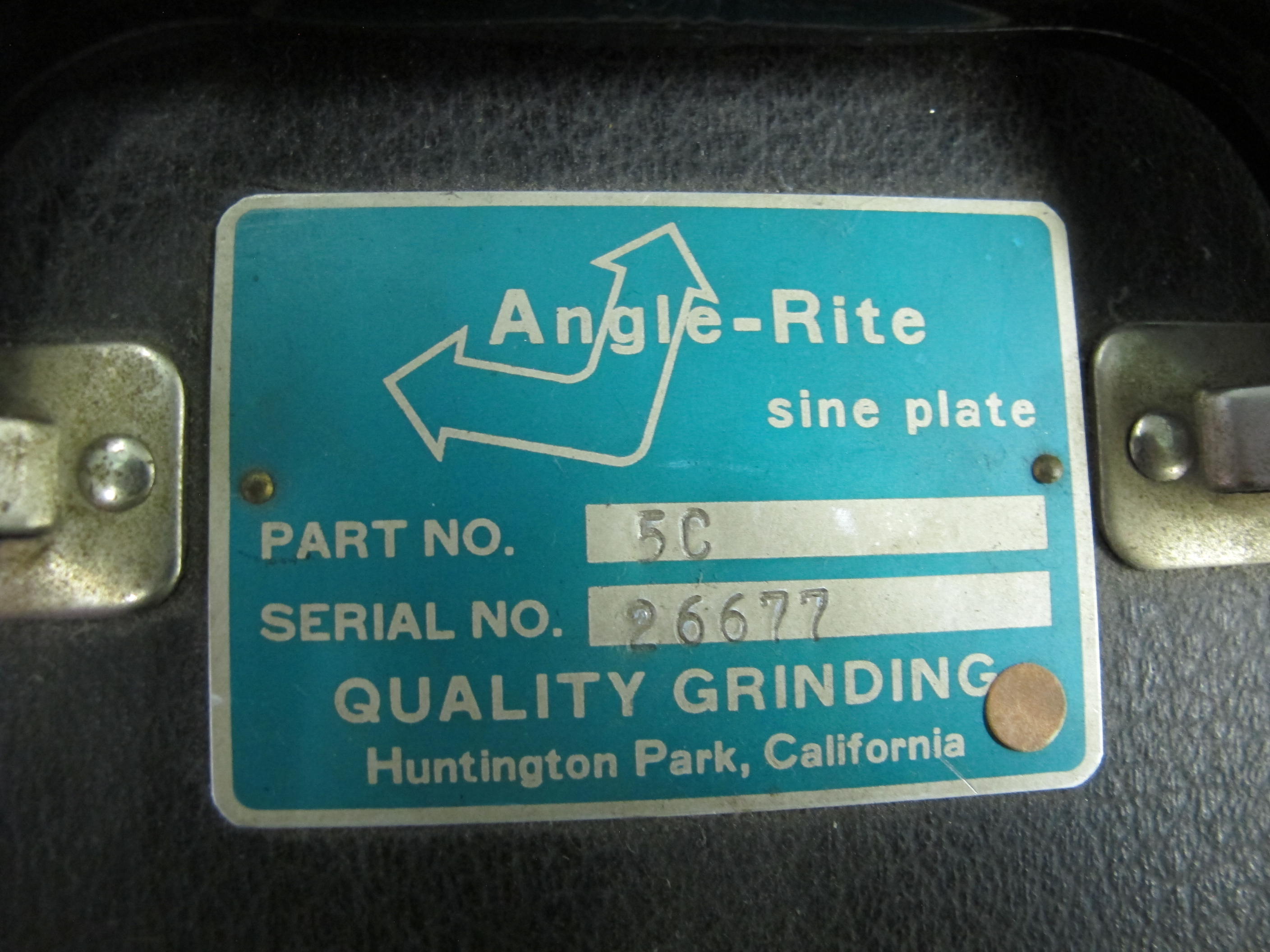 ANGLE -RITE SINE PLATE, ANGLE PLATE, MODEL 5C, SERIAL 26677, 6" X 5 1/2"-673