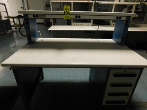 (4) DRAWER WORKBENCH-106