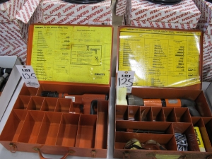 LOT HILT MODEL DX200 PISTON DRIVE TOOLS (G-49) LOADING & HANDLING FEE $5-