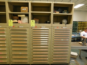 STANLEY VIDMAR 10 DRAWER TOOL/PARTS CABINET, W/2 SHELF TOPPER,30"X28"X92", W/O CONTENTS-134