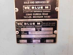 BLUE M OVEN, MODEL DC-256GHP, TEMP RANGE: 343 DEG. C, S/N DC-242, W/ANALOG PROCESS RECORDER (AS PHOTOGRAPHED)-136