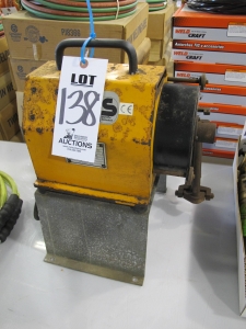 GS ELECTRIC GRINDER (G-49) LOADING & HANDLING FEE $5-