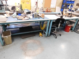 1992 LINDBERG/BLUE M MESH BELT CONVEYOR FURNACE, TYPE: 830A12B5C5D8E12, S/N 919646-E, KILOWATTS: 60.6, VOLTS: 480: PHASE: 3, MAX TEMP: 1100 DEG. C, HERTZ: 60, 34'X40"X53", CONVEYOR BELT WIDTH: 12", COMES W/THERMCO MODEL 8300 GAS MIXER-143