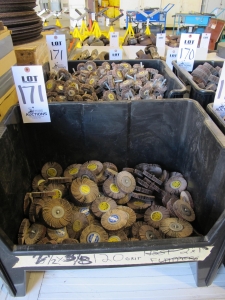 LOT FLAPPING SANDING WHEELS (G-49) LOADING & HANDLING FEE $5-