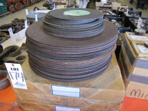 LOT ASSORTED ABRASIVE CUT OFF BLADES (G-49) LOADING & HANDLING FEE $5-