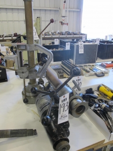 BLACK & DECKER ELECTRIC MAGNETIC DRILL (G-49) LOADING & HANDLING FEE $5-