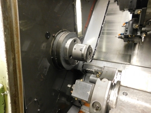 OKUMA LR 15-MW LATHE, OSP 5020L CNC CONTROL, LIVE TOOL, TWIN SPINDLE, HYDRAULIC TAILSTOCK, SUB SPINDLE, PARTS CATCHER, PARTS CONVEYOR, TURBO CHIP CONVEYOR, ROYAL MIST FILTER, METAL BIN, S/N 1780-217