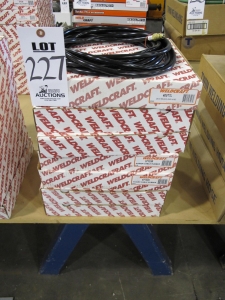 LOT (8) WELDCRAFT GAS HOSES (G-49) LOADING & HANDLING FEE $5-