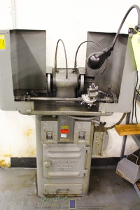 OKUMA CNC LIVE TOOL LATHES, OKUMA HORIZONTAL MACHINING CENTERS, SCREW MACHINES, PLASTIC INJECTION MOLDING, OVENS, MACHINE SHOPS, LARGE TOOL CRIBS, AIR COMPRESSORS, INSPECTION, VIDMAR & LISTA CABINETS, OVER 1,000 LOTS TO BE SOLD!c-1