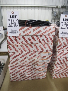 LOT (9) WELDCRAFT GAS HOSES (G-49) LOADING & HANDLING FEE $5-