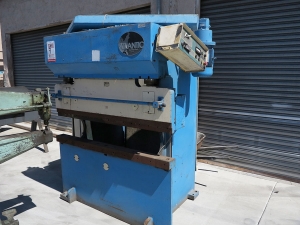 45 TON X 5' ATLANTIC HYDRAULIC PRESS BRAKE (NEEDS WORK), MODEL HDE45-5, TONNAGE INDICATOR, REAR SAFETY GUARD, TONNAGE CONTROL (LOCATION: GARVEY AVE., SOUTH EL MONTE, CA) ***RIGGING FEE $100***-9