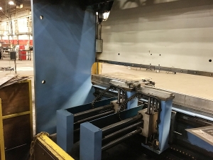 250 TON X 10' PULLMAX OPTIMA CNC HYDRAULIC PRESS BRAKE, MODEL 250.3.1/2.55, CYBELEC MODEVA 10S 6-AXIS CNC CONTROLLER, FOOT PEDAL, LINK LITE BLACK MAX LIGHT CURTAINS, WORK LIGHT, PEDESTAL CONTROL, AUTO BED CROWNING, (LOCATION: WILSON, NC) ***RIGGING FEE $500***-14