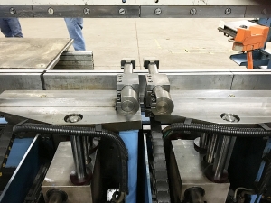 250 TON X 10' PULLMAX OPTIMA CNC HYDRAULIC PRESS BRAKE, MODEL 250.3.1/2.55, CYBELEC MODEVA 10S 6-AXIS CNC CONTROLLER, FOOT PEDAL, LINK LITE BLACK MAX LIGHT CURTAINS, WORK LIGHT, PEDESTAL CONTROL, AUTO BED CROWNING, (LOCATION: WILSON, NC) ***RIGGING FEE $500***-14