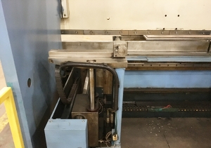 250 TON X 10' PULLMAX OPTIMA CNC HYDRAULIC PRESS BRAKE, MODEL 250.3.1/2.55, CYBELEC MODEVA 10S 6-AXIS CNC CONTROLLER, FOOT PEDAL, LINK LITE BLACK MAX LIGHT CURTAINS, WORK LIGHT, PEDESTAL CONTROL, AUTO BED CROWNING, (LOCATED IN WILSON, NC) ***RIGGING FEE $500***-16