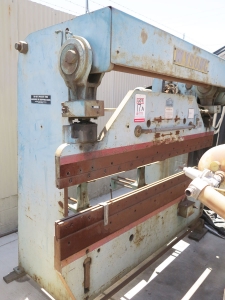35 TON X 8' WYSONG PRESS BRAKE, FRONT OPERATED MANUAL BACK GAUGE W/ INDICATOR, POWER RAM ADJUSTMENT W/ INDICATORS, ONE SHOT LUBE SYSTEM, FOOT TREADLE, MECHANICAL CLUTCH (LOCATION: GARVEY AVE., SOUTH EL MONTE, CA) ***RIGGING FEE $150***-17A