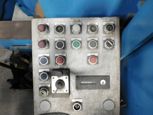 75 TON X 8" NIAGARA O.B.I. PUNCH PRESS, MODEL E-75, DUAL PALM CONTROLS, POWER RAM ADJUSTMENT, AIR COUNTER BALANCE, AUTO LUBE SYSTEM, AIR CLUTCH & BRAKE (LOCATION: GARVEY AVE., SOUTH EL MONTE, CA) ***RIGGING FEE $50***-24