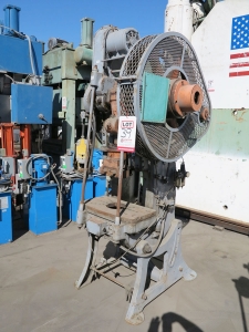 32 TON X 4" BLISS OBI PUNCH PRESS, ROCKFORD SAFETY CONTROLS, FOOT PEDAL, AIR TRIP MECHANICAL CLUTCH (LOCATION: GARVEY AVE., SOUTH EL MONTE, CA) ***RIGGING FEE $25***-39